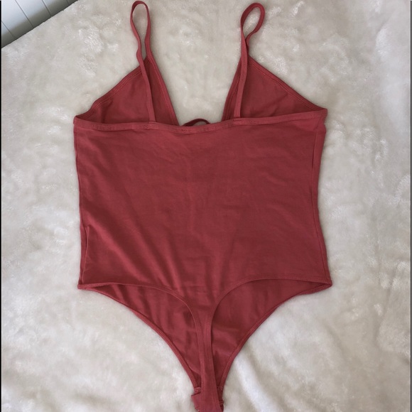 Express bodysuit - Picture 3 of 7